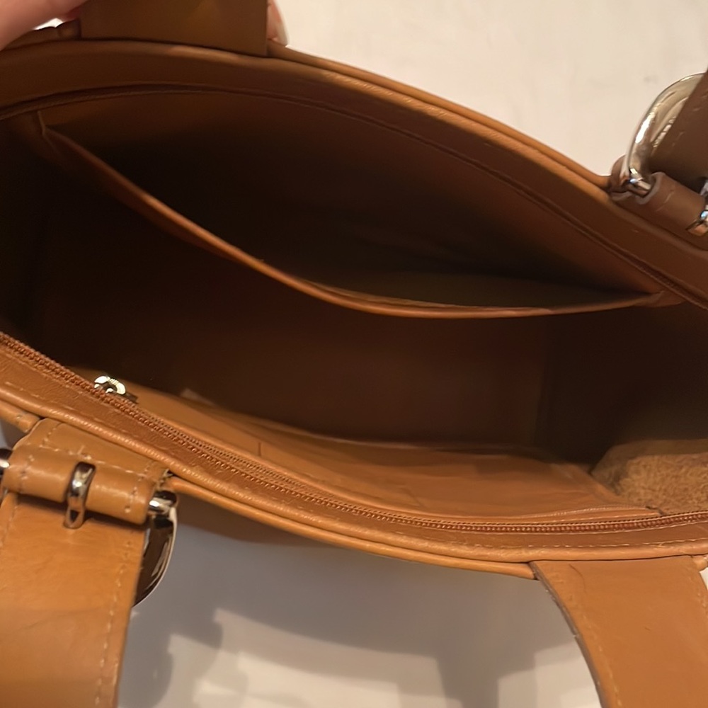 Authentic coach bag - Picture 2 of 4
